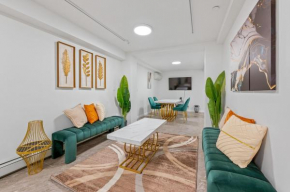 Active Central Park East 3bedrooms 2 bathrooms 1700 SF